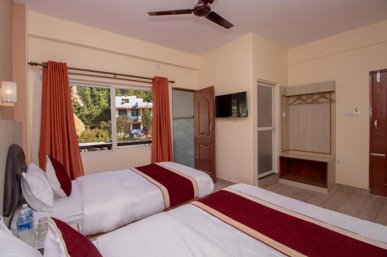 The Country Yard Hotel Pokhara Exterior photo